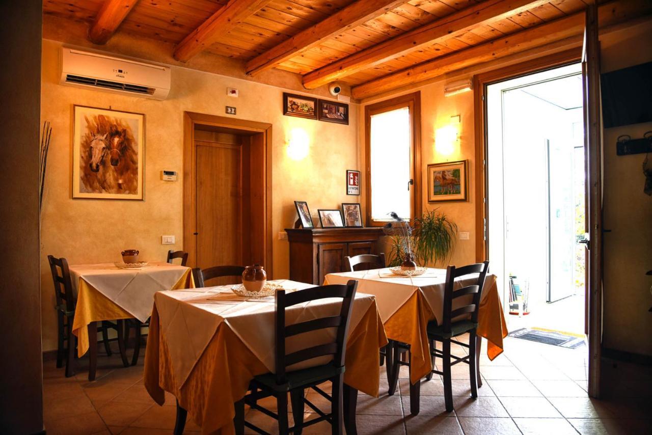Agriturismo Corte Benetti ロヴィーゴ エクステリア 写真